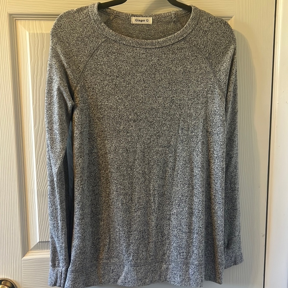Size small long thinner sweater